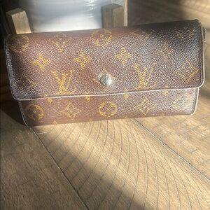 Louis Vuitton Brown and Gold Monogram Wallet